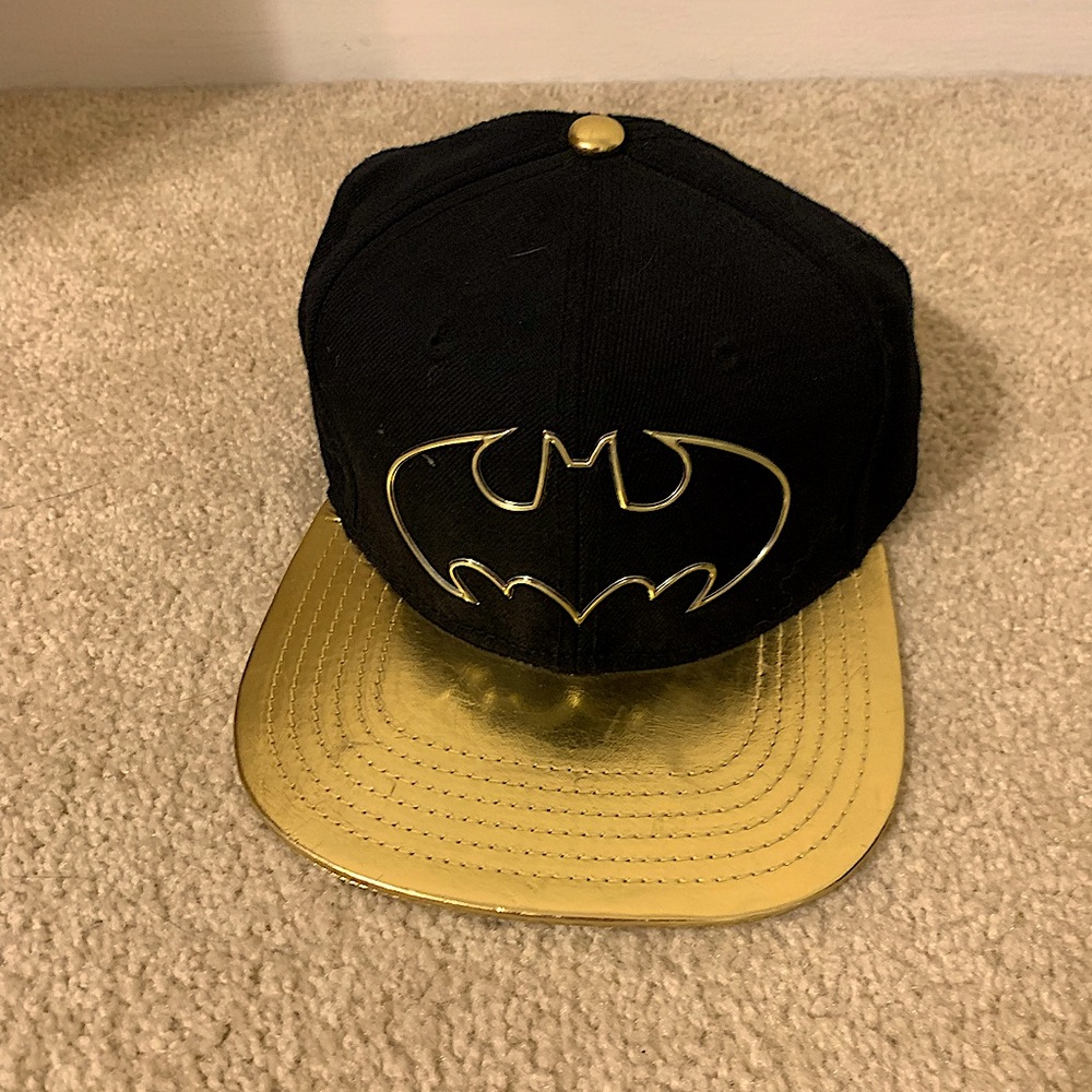 ⭐️Gold and Black Batman SnapBack